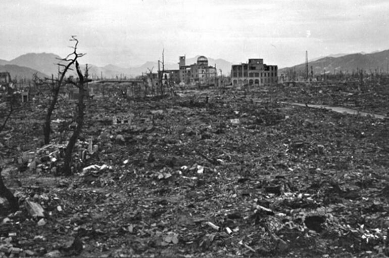 Мухаметшин указал на попытки США исказить историю бомбардировок Хиросимы и Нагасаки