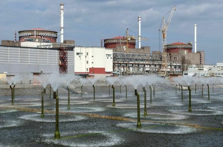Власти Запорожской области допустили консервацию АЭС из-за обстрелов
