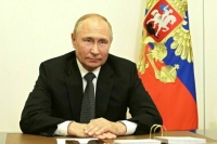 Путин: Россия будет укреплять вооруженные силы и бороться с глобальными угрозами