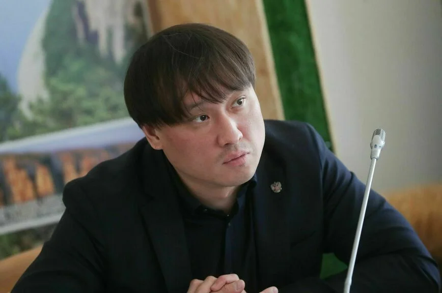 Сангаджи Тарбаев 
