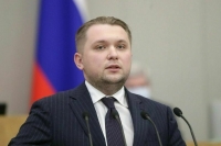 Чернышов просит возбудить дела против глав минобразования Украины с 2014 года