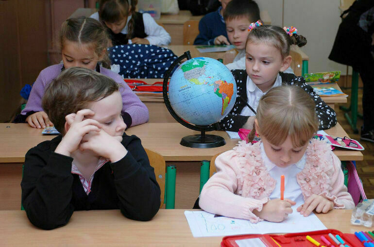 В России предложили перевести школьников на пятидневку