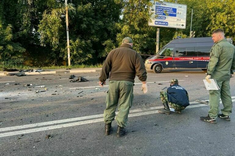 СК возбудил дело после гибели в Подмосковье журналиста Дарьи Дугиной