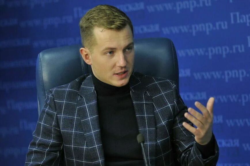 Артем Метелев