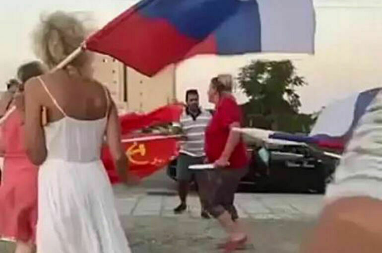 Россотрудничество попросило СК возбудить дело из-за угроз российским туристам на Кипре