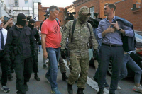 Ройзмана задержали на двое суток по делу о дискредитации армии