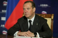 Медведев подчеркнул, что спецоперация проводится для предотвращения третьей мировой войны