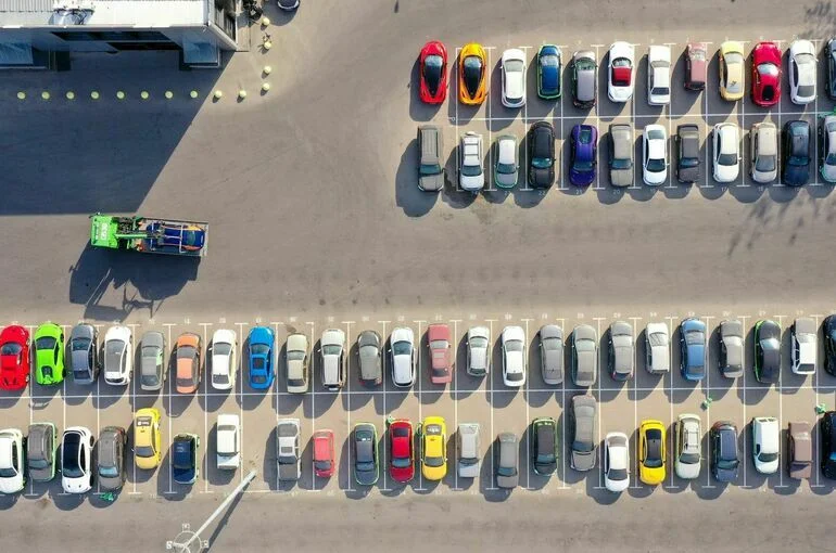 Участники «автопробега богатых» в Москве могут получить до 15 суток ареста