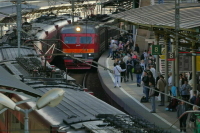 Алиханов опроверг прекращение железнодорожных перевозок в Калининград