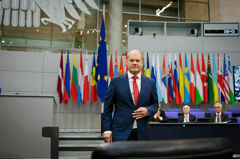 Шольц заявил о необходимости принять в Евросоюз Украину и Молдавию