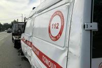 Машина скорой помощи перевернулась после ДТП на востоке Москвы