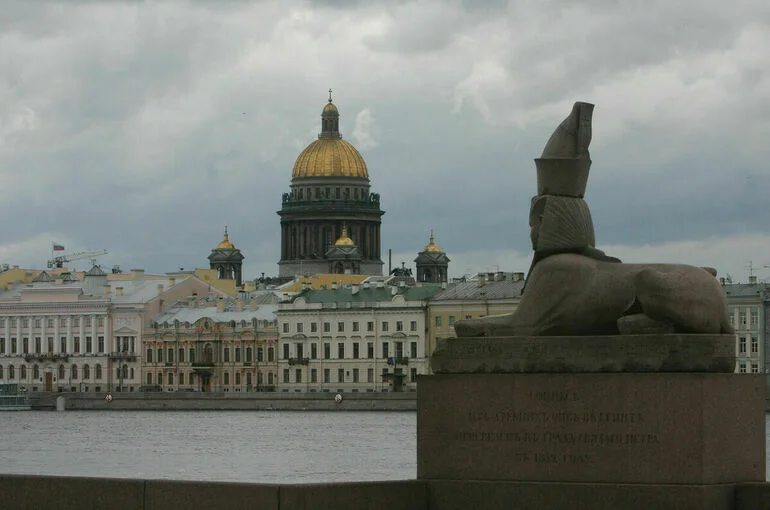Дожди начнут отступать от Петербурга 2 сентября