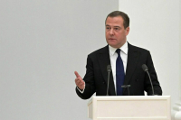Медведев заявил о возможной остановке поставок газа в Европу