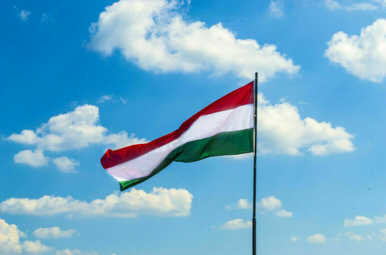 В Венгрии заявили о катастрофическом ослаблении ЕС из-за конфликта на Украине
