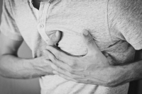 Врач-кардиолог рассказала об осложнениях на сердце после COVID-19