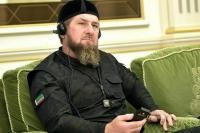 Песков подтвердил, что Кадыров продолжает руководить Чеченской Республикой