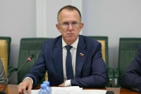Кравченко призвал продолжить льготное кредитование системообразующих предприятий