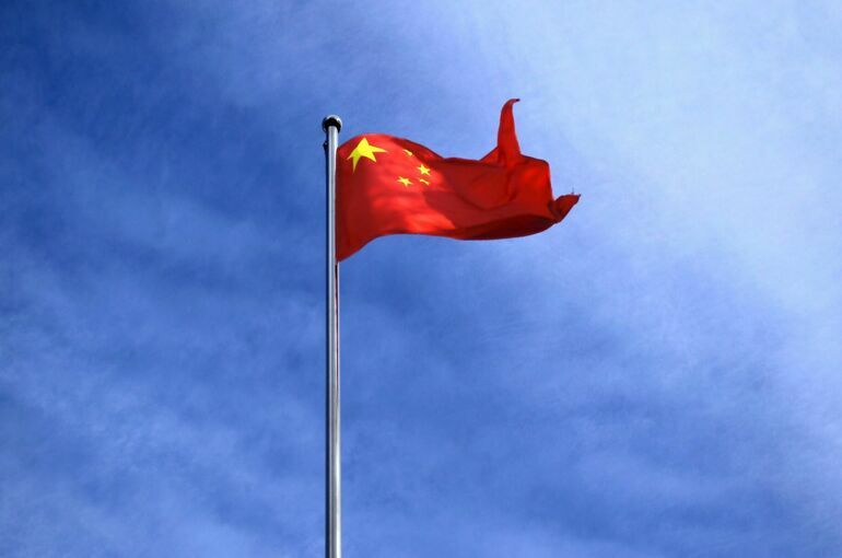 Спикер парламента Китая рассказал о социалистической модернизации страны