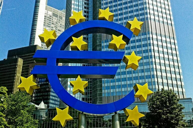 Европейский центробанк впервые в истории повысил ставку до 1,25%