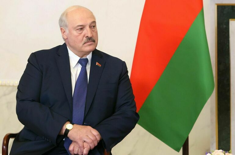 Президент Белоруссии пообещал помочь Европе дровами, чтобы она не замерзла зимой