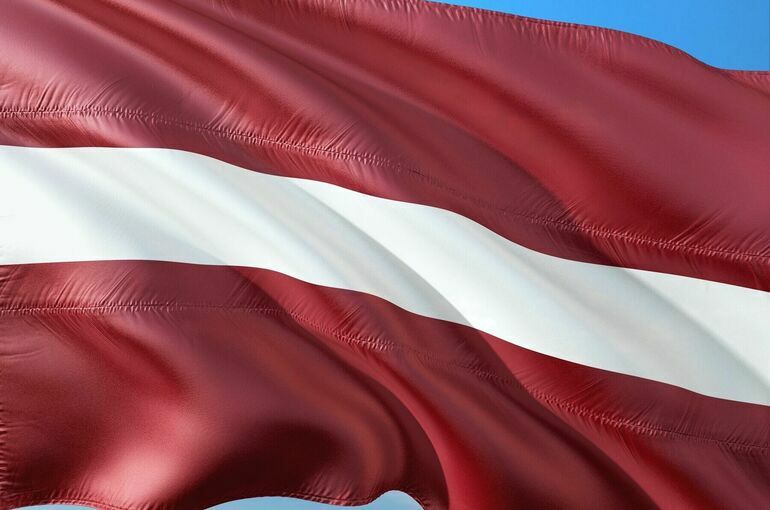 Латвия с 19 сентября ограничит въезд граждан РФ с шенгенскими визами