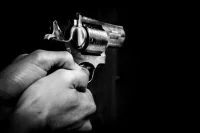В Херсоне ликвидировали группу вооруженных лиц