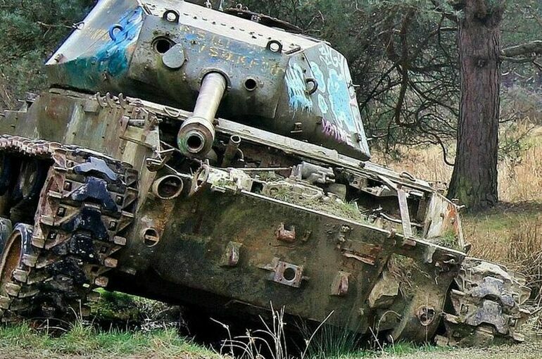 Число уничтоженных украинских танков и бронемашин превысило пять тысяч