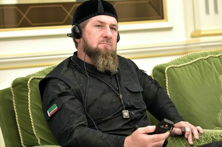 Кадыров сообщил об отправке новой группы добровольцев из Чечни в Донбасс
