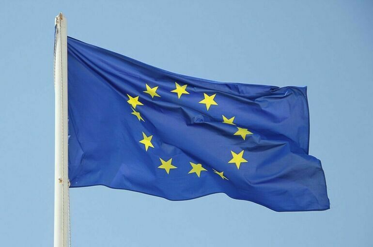 ЕС обсудит возможность запрета поставок гражданских технологий в РФ 