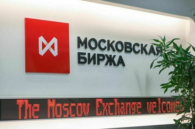 Индекс Московской биржи рухнул на 10 процентов 