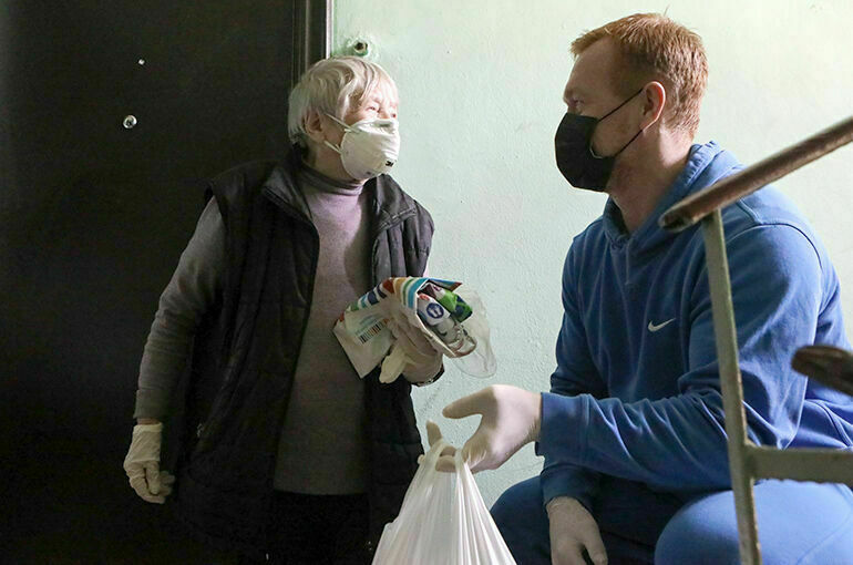 Соцработникам хотят дать право отказывать пациентам в обслуживании на дому