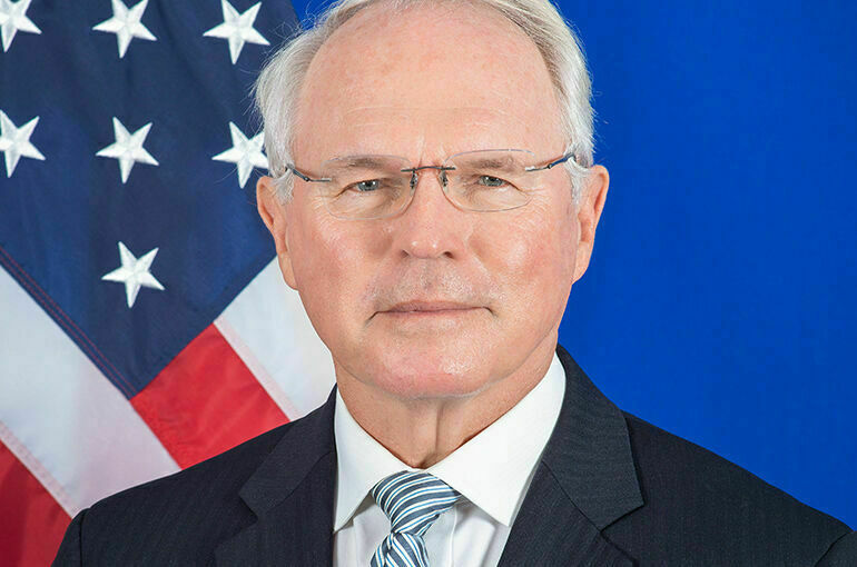 В посольстве РФ в Сербии призвали американского посла отказаться от неоколониальных привычек