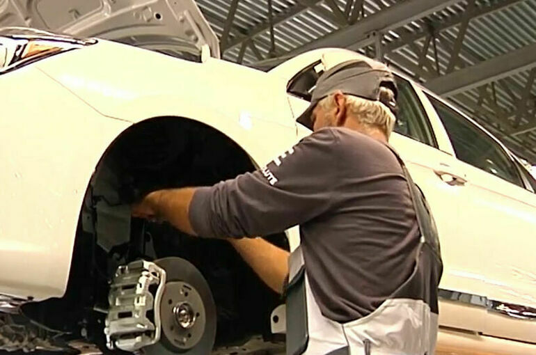 Под Липецком запустили первый в России завод по производству электромобилей