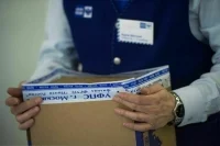 Шипящую или дурно пахнущую посылку при отправке заставят открыть