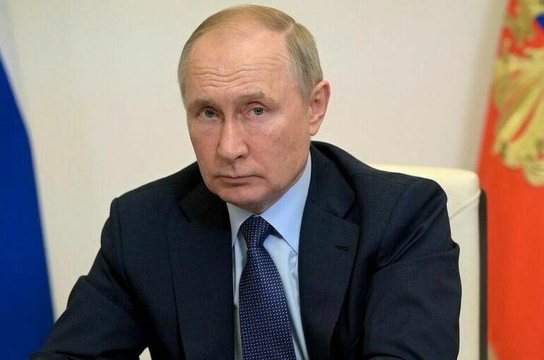 Путин заявил, что Россия сделает все для возрождения экономики в новых регионах