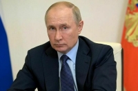 Путин заявил, что Россия сделает все для возрождения экономики в новых регионах