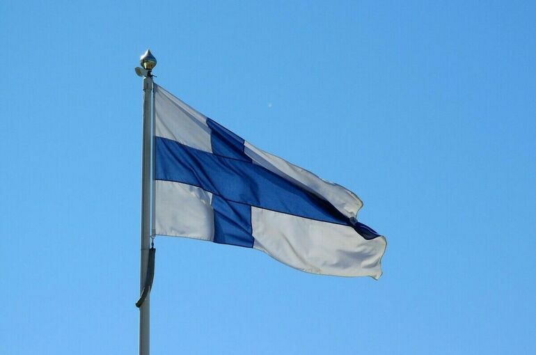 Премьер Финляндии выступила за строительство ограждений на границе с Россией