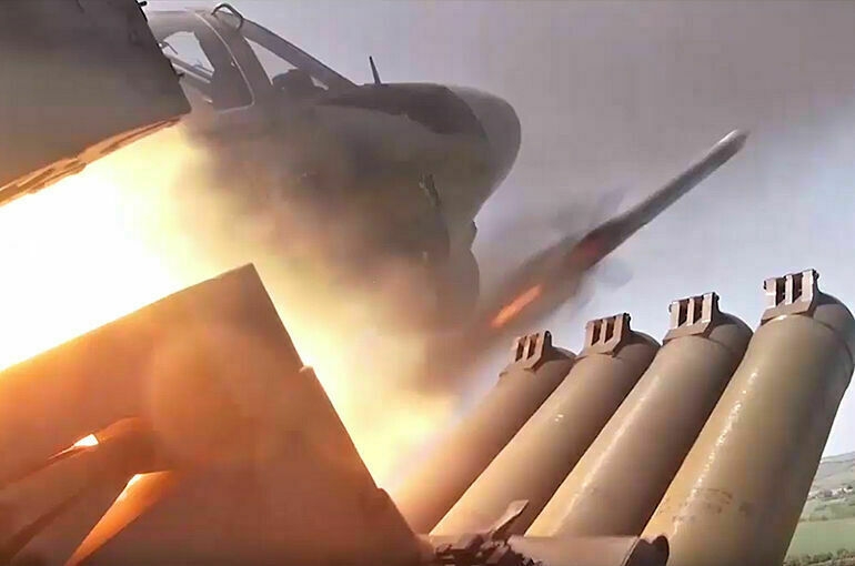Минобороны сообщило об уничтожении 15 тонн боеприпасов ВСУ в Запорожье