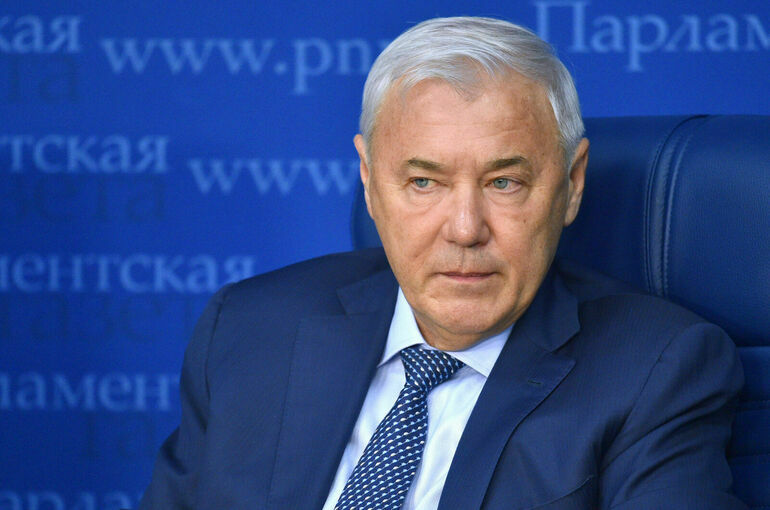 Аксаков предложил наказывать за расчеты в криптовалюте на территории России