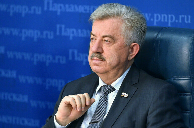 Виктор Водолацкий: На интеграцию новых субъектов в правовое поле России потребуется год Виктор Водолацкий: На интеграцию новых субъектов в правовое поле России потребуется год