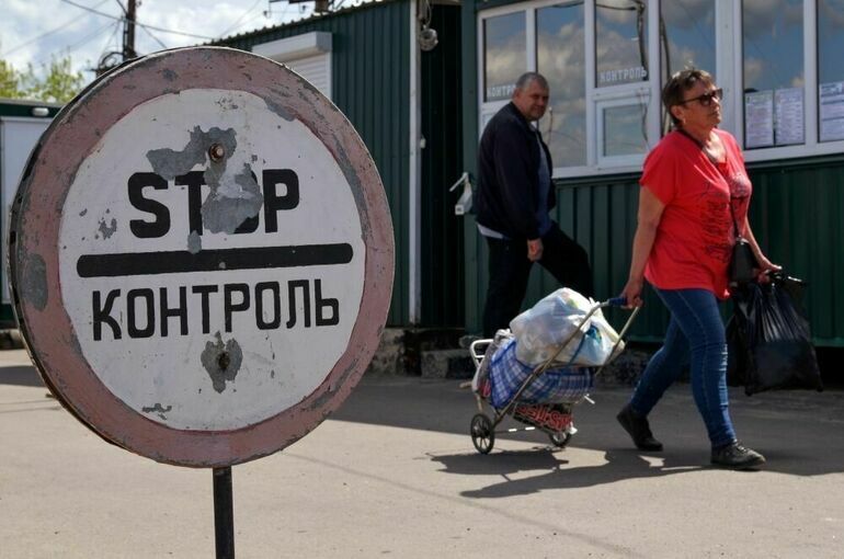 В ЛНР заявили о прекращении действия таможенной границы с Россией