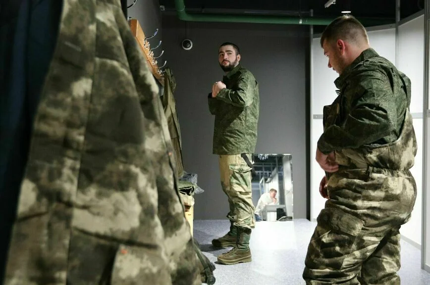 Год службы и телевизор вечером — чем современные призывники отличаются от царских рекрутов
