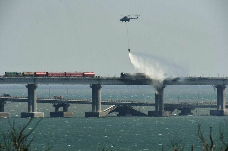 В китайских соцсетях комментируют взрыв на Крымском мосту