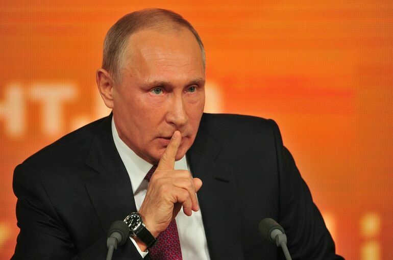 Путин назвал подрыв Крымского моста терактом против гражданской инфраструктуры РФ