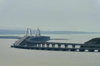 На Крымском мосту потушили возгорание на железнодорожном составе