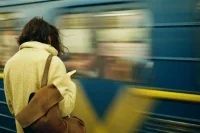 В Киеве остановлено движение поездов по красной ветке метро