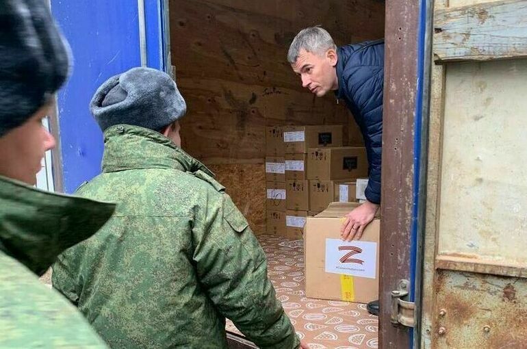 Депутаты Ямала передали мобилизованным медикаменты и теплые вещи