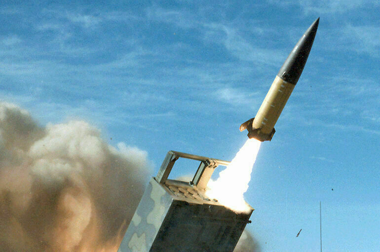 СМИ: Киев запросил у США ракеты ATACMS после ударов России