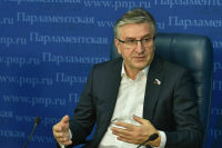 Фаррахов объяснил нужность штрафов за неуважение к госсимволам регионов