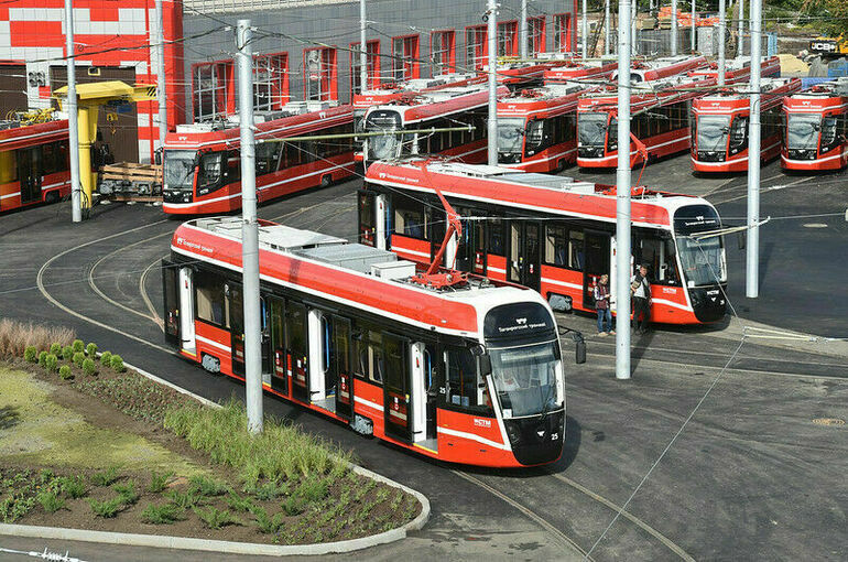 На обновление общественного транспорта планируют выделить 77,5 млрд рублей